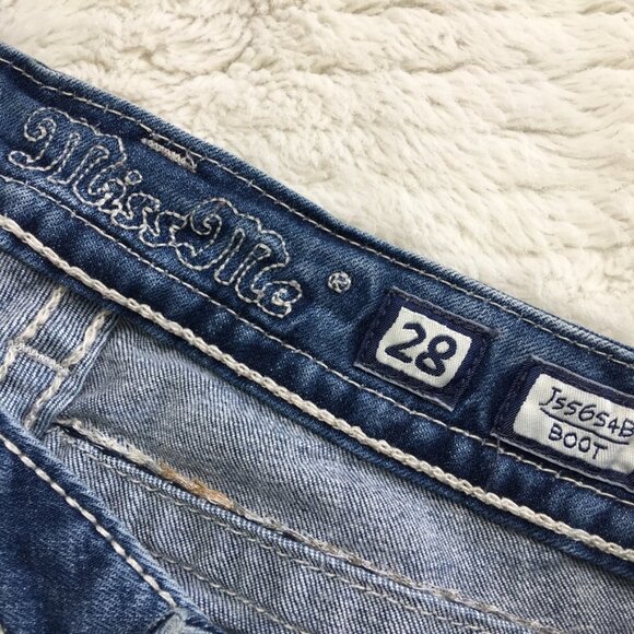 Miss Me Classic Bootcut Denim Jeans Size 28 x 32.5" - Picture 13 of 16